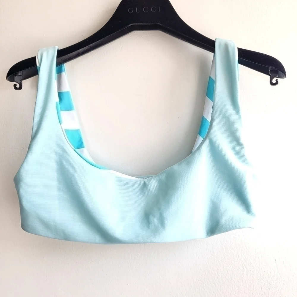 SOLID & STRIPED blue every neckline